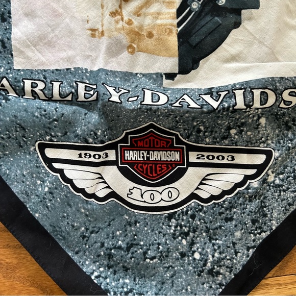 Cool Vintage Harley Davidson 100th Anniversary Bandanna with engine cut-out - Picture 7 of 16